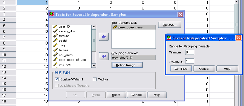 For Kruskal-Wallis, an independent (free_play) and a dependent variable (perc_usefulness) are selected.